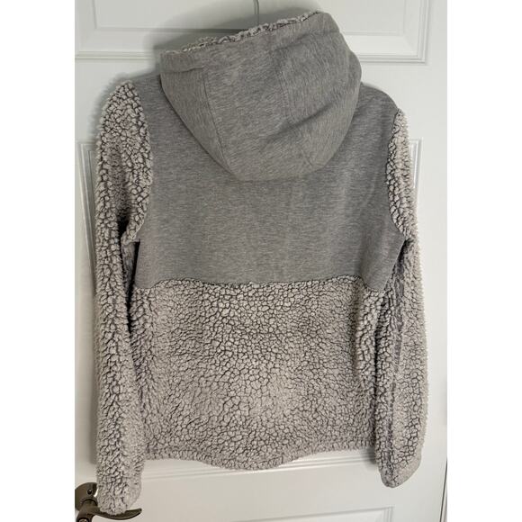 Altard State Gray Faux Fur Sherpa Hoodie Jacket Medium Zip Front Cozy Lined Sz M - Picture 2 of 7